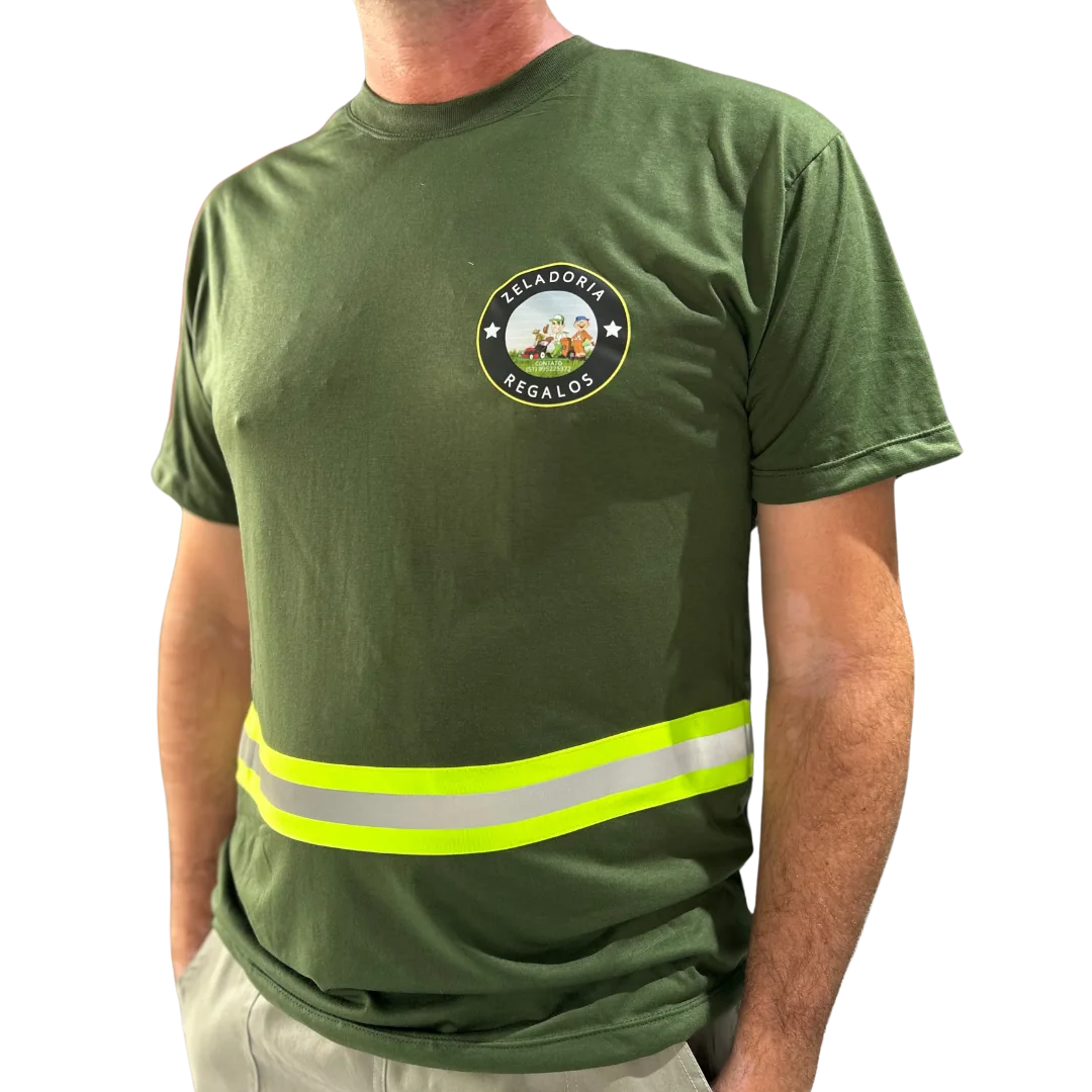 Camiseta com faixa refletiva
