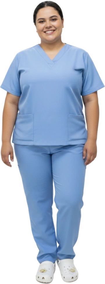 Modelo com conjunto scrub azul-claro